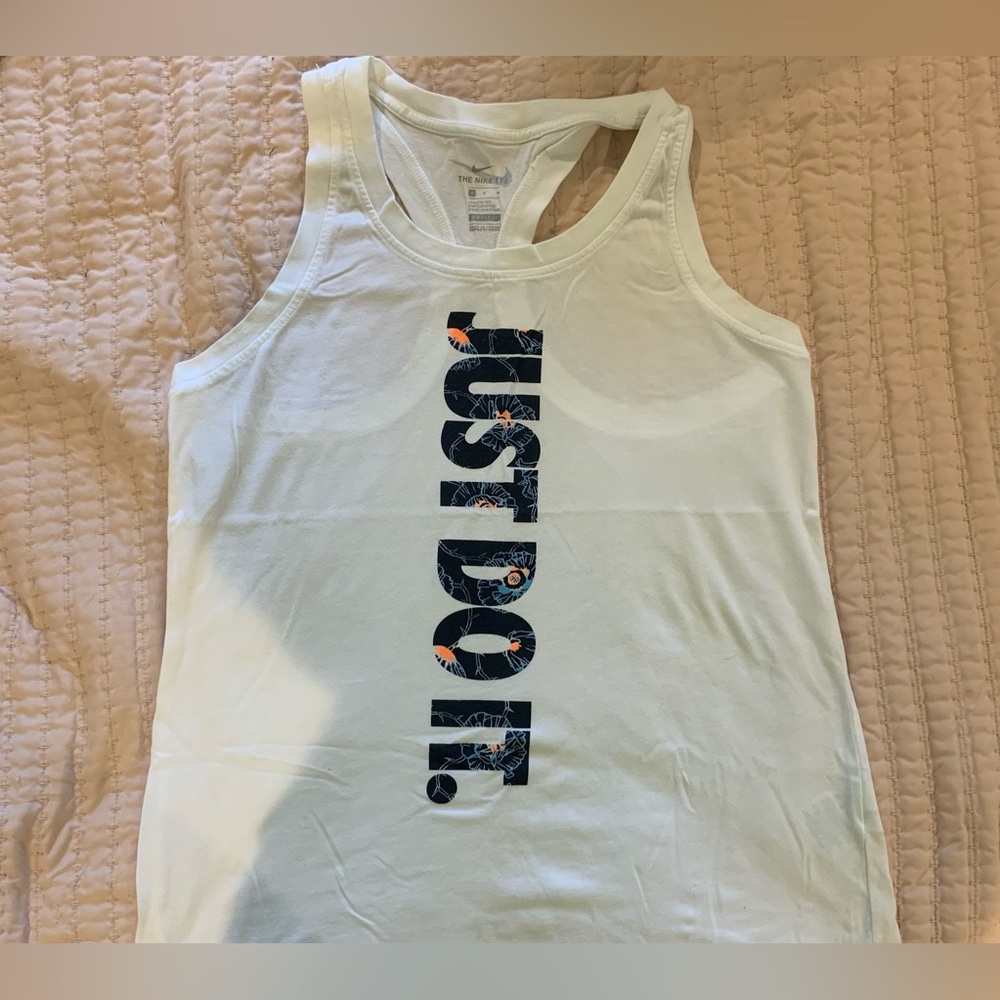 nike tank top